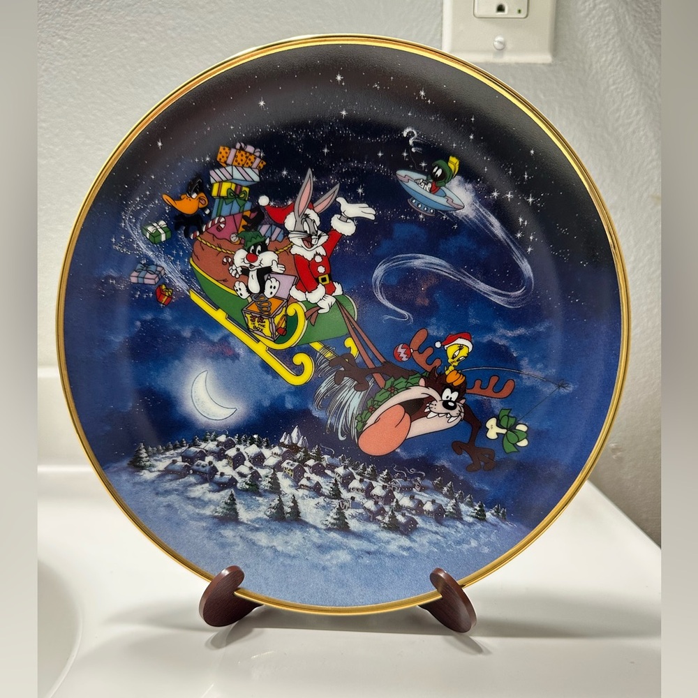 FRANKLIN MINT "What's Up Santa" Numbered Collectors Plate